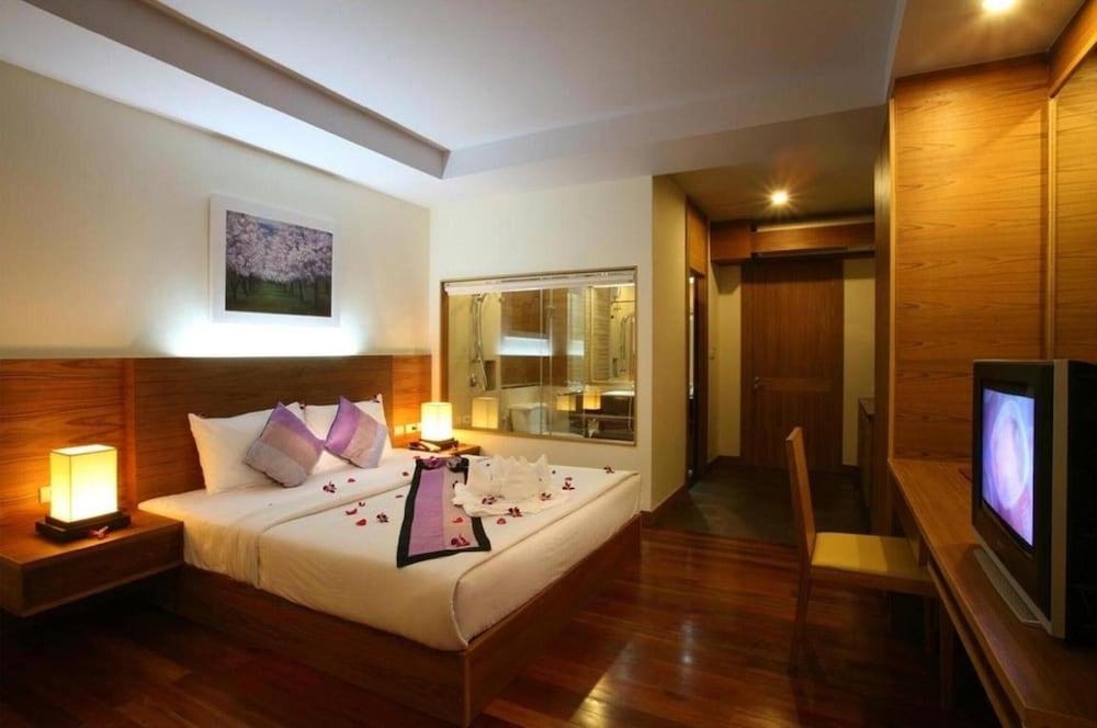 Baan Saikao Plaza Hotel & Service Apartment Koh Chang Zewnętrze zdjęcie