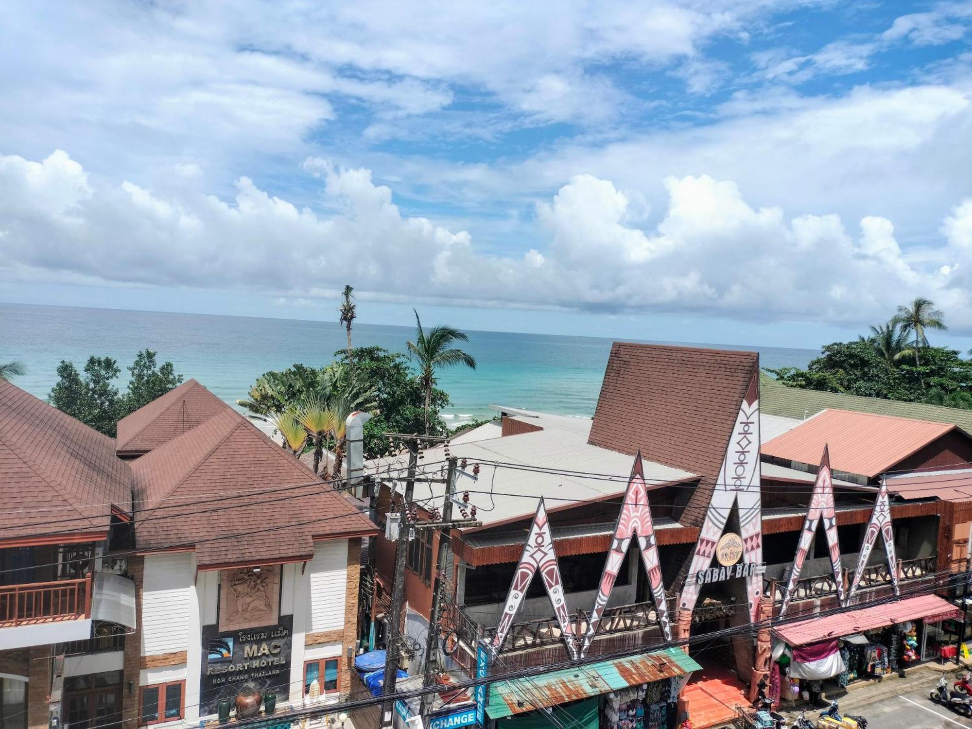 Baan Saikao Plaza Hotel & Service Apartment Koh Chang Zewnętrze zdjęcie
